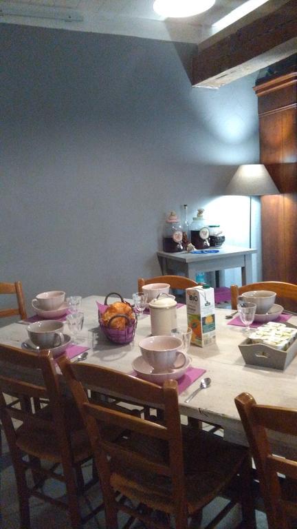 Fenetre Sur Loire Bed and Breakfast Iguerande Buitenkant foto